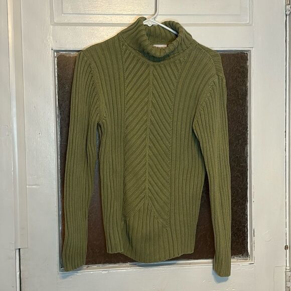 Madison & Max Women’s Light Green Knit Turtleneck Ribbed Sweater Size Medium - Picture 1 of 6